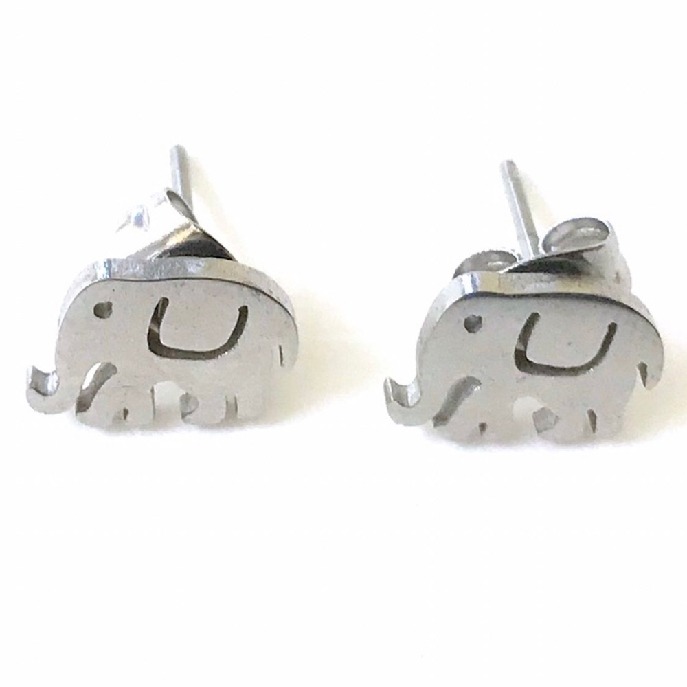 Brand new goth bohemian hippie elephant animal earrings punk whimsygoth emo